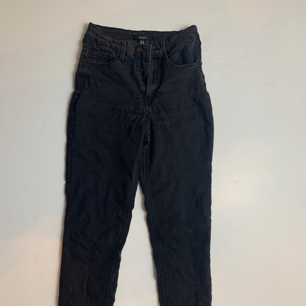Black skinny denim jean